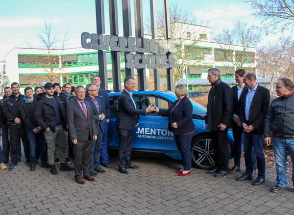 Fahrzeugspende BMW i3 // 20.02.2019