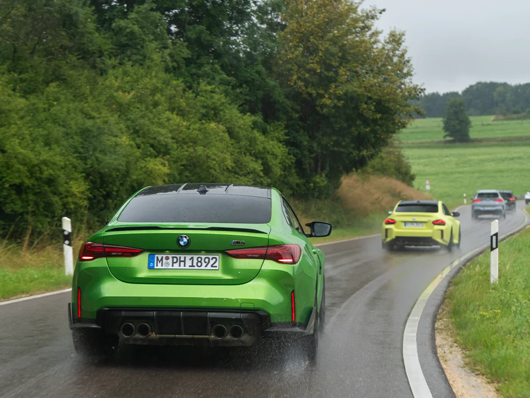 M Drive Tour 2025 von BMW M beim Menton Automobilcenter in Reutlingen mit BMW M2, BMW M3CS Touring, BMW M4, BMW M5 und BMW i5M60